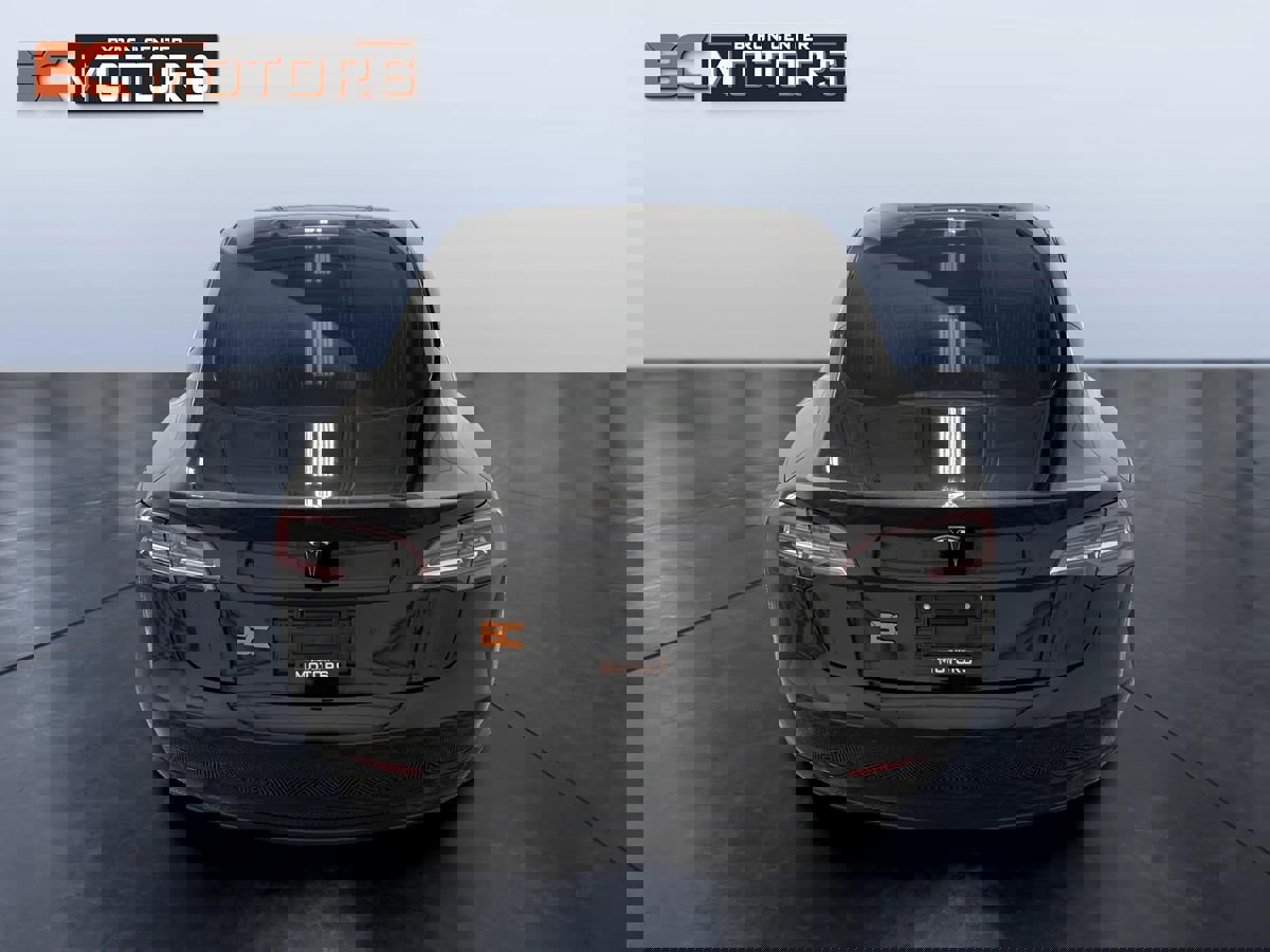 Used 2019 Tesla Model 3 Standard Range image 5