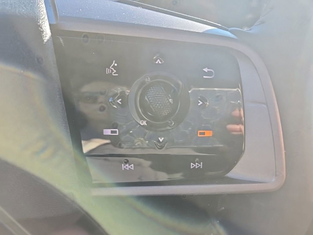 New 2025 Nissan Murano SL image 11