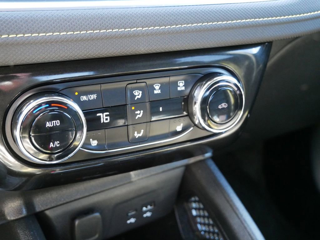 Used 2024 Chevrolet TrailBlazer ACTIV w/ Convenience Package AWD/4WD image 25