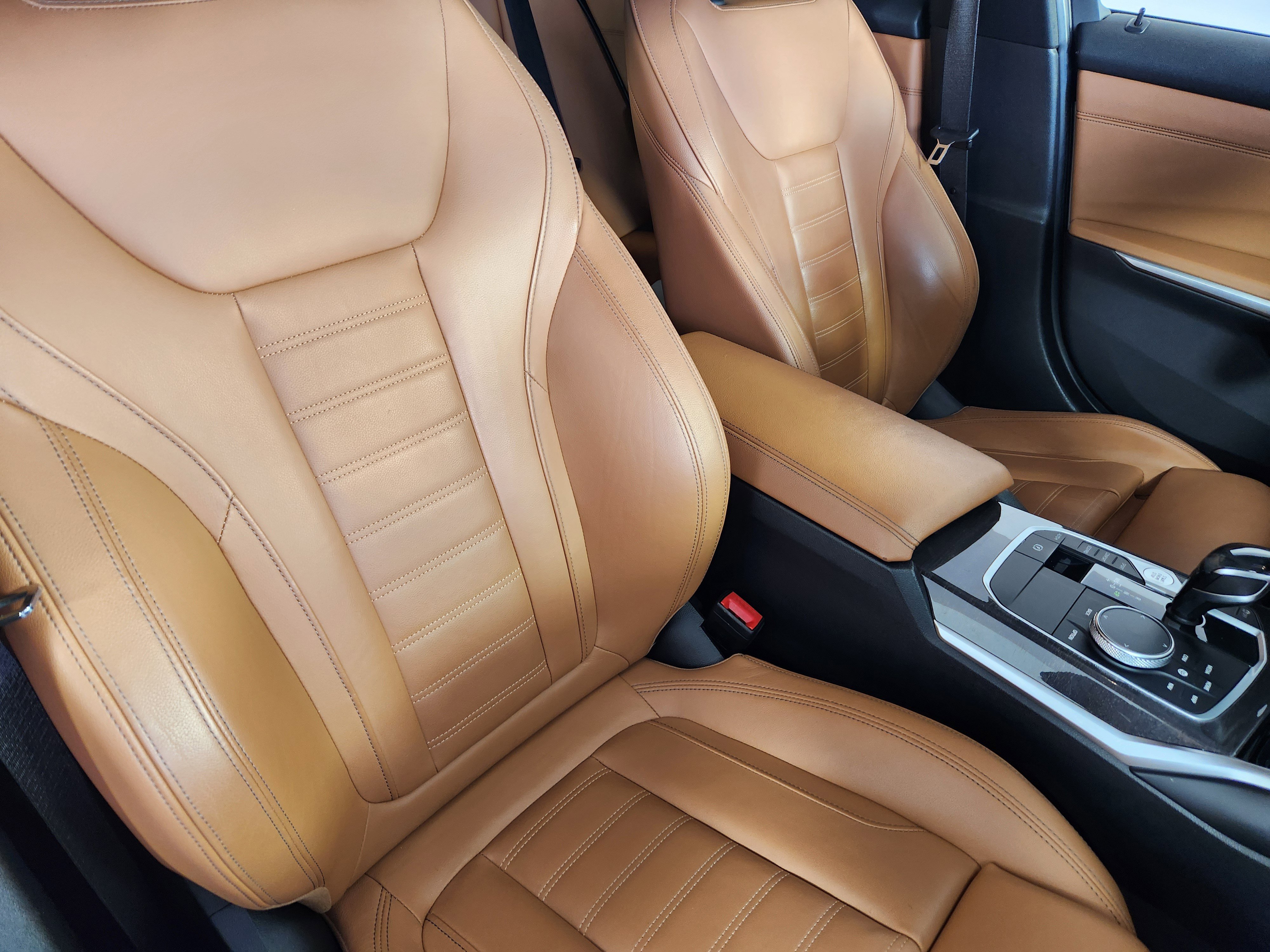 Used 2020 BMW 330i xDrive 330i xDrive w/ Convenience Package image 10