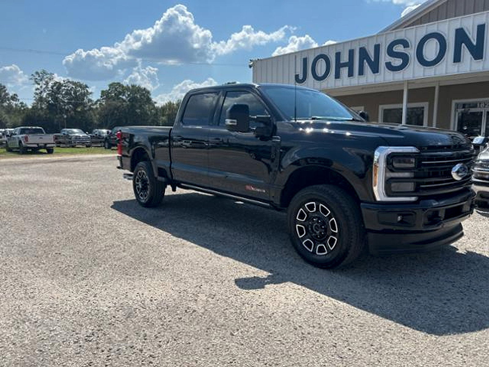 Used 2025 Ford F250 Platinum image 2