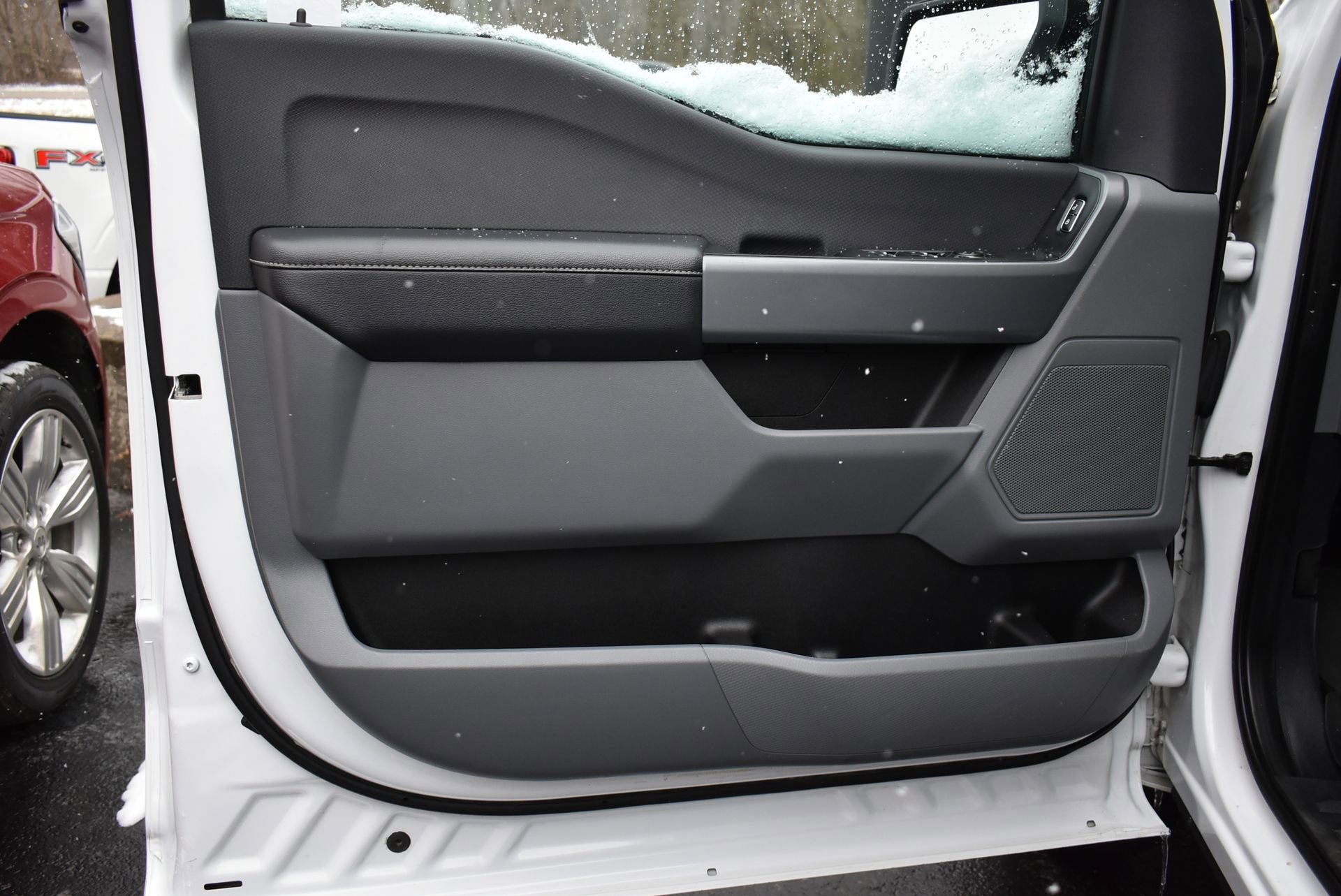 Used 2023 Ford F150 XLT image 11