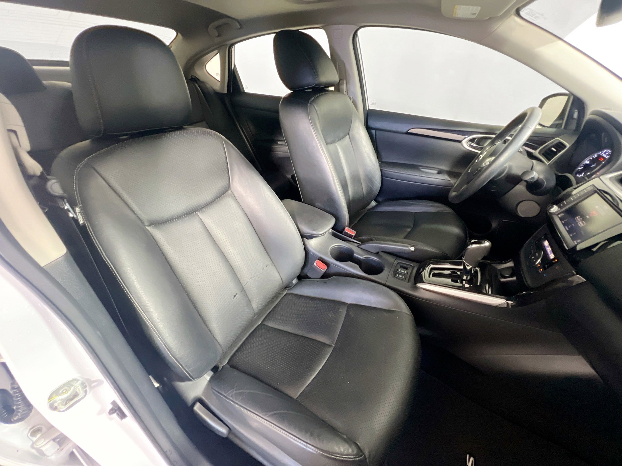 Used 2019 Nissan Sentra SL FWD image 31