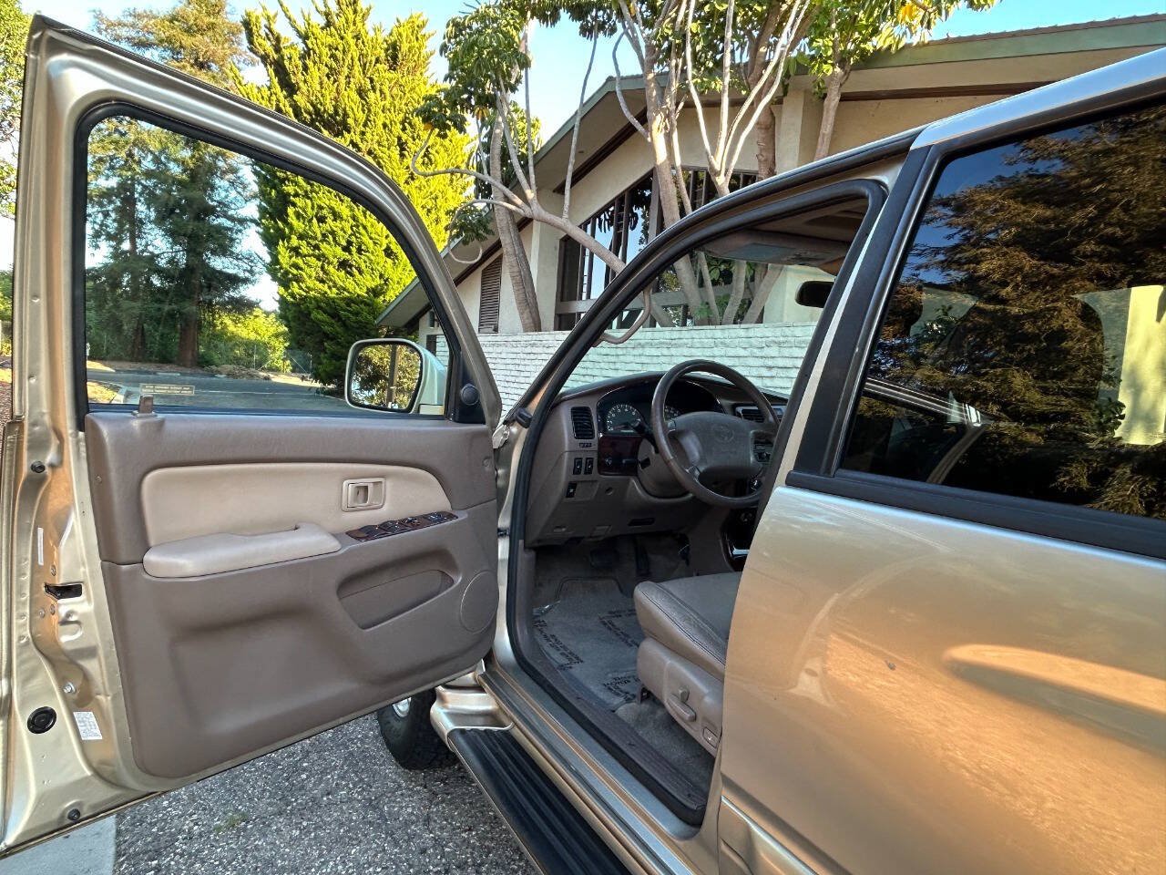 Used 2001 Toyota 4Runner Limited RWD image 26