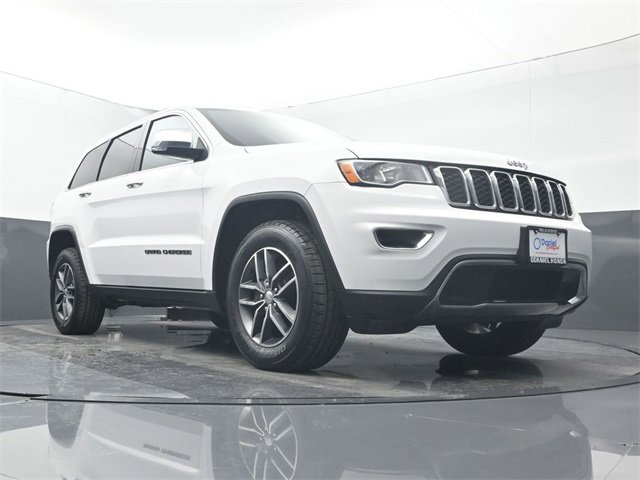 Used 2017 Jeep Grand Cherokee Limited image 13
