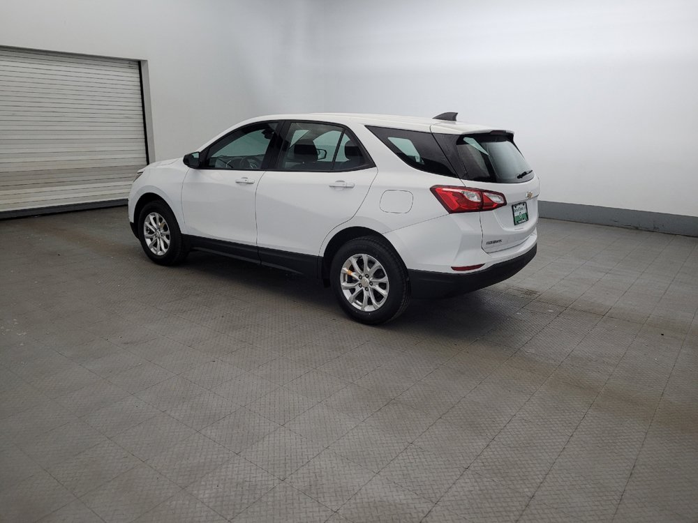 Used 2019 Chevrolet Equinox LS AWD/4WD image 3