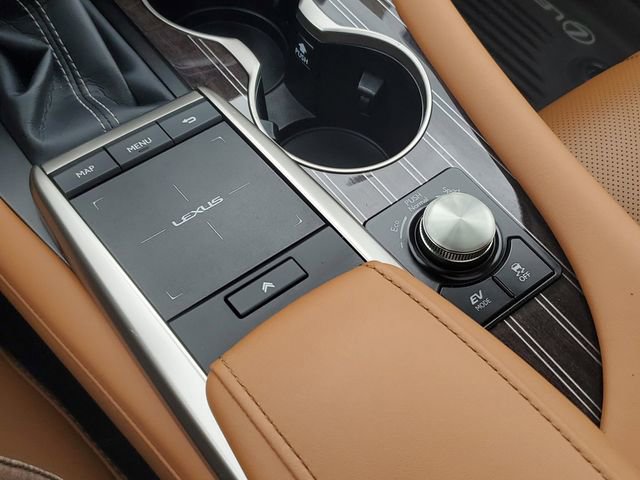 Used 2022 Lexus RX 450h AWD w/ Luxury Package image 33