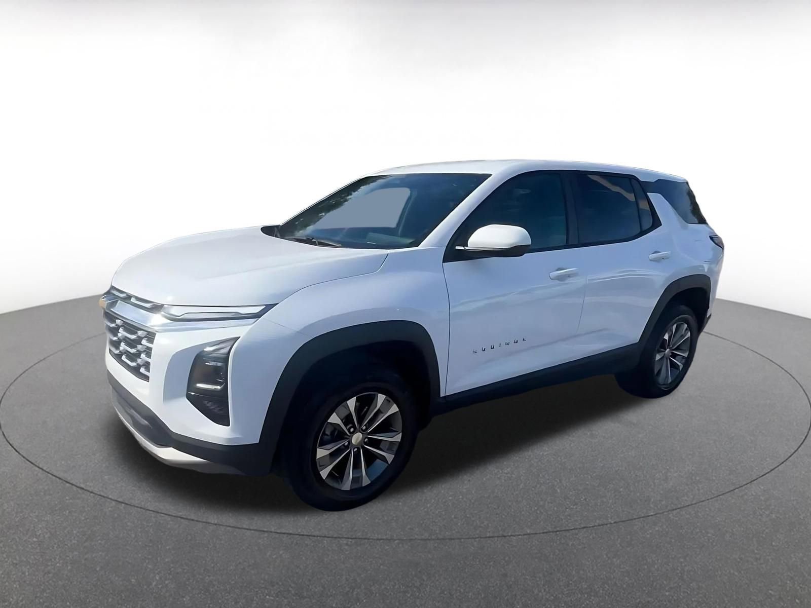 Used 2025 Chevrolet Equinox LT image 8