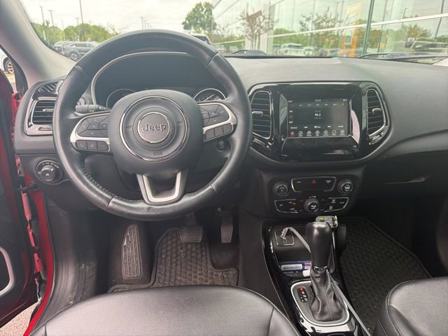 Used 2019 Jeep Compass Latitude FWD image 6