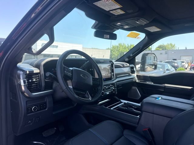 New 2026 Ford F250 Platinum AWD/4WD image 9
