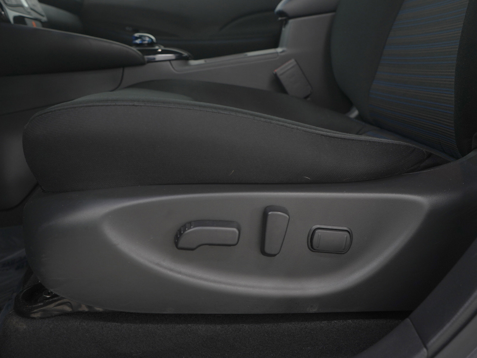 Used 2024 Nissan Leaf SV Plus image 24