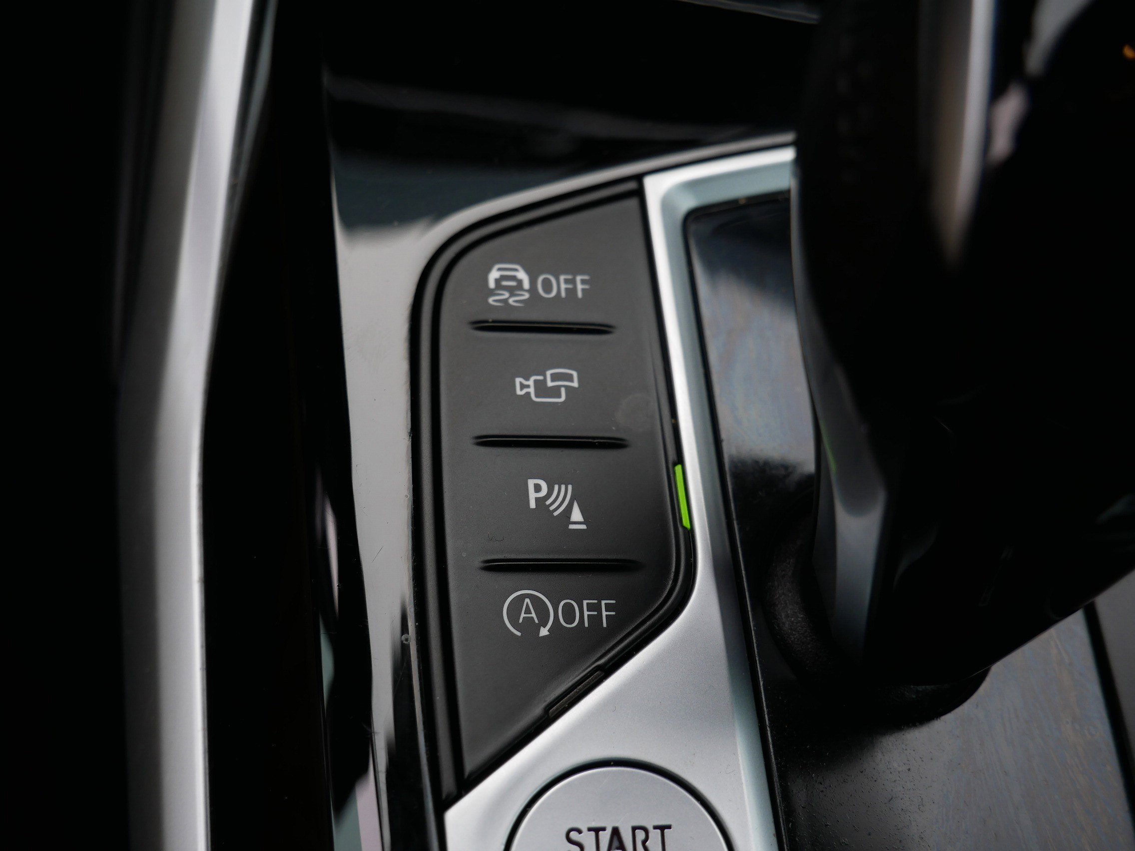 Used 2022 BMW 230i Coupe w/ Premium Package image 30