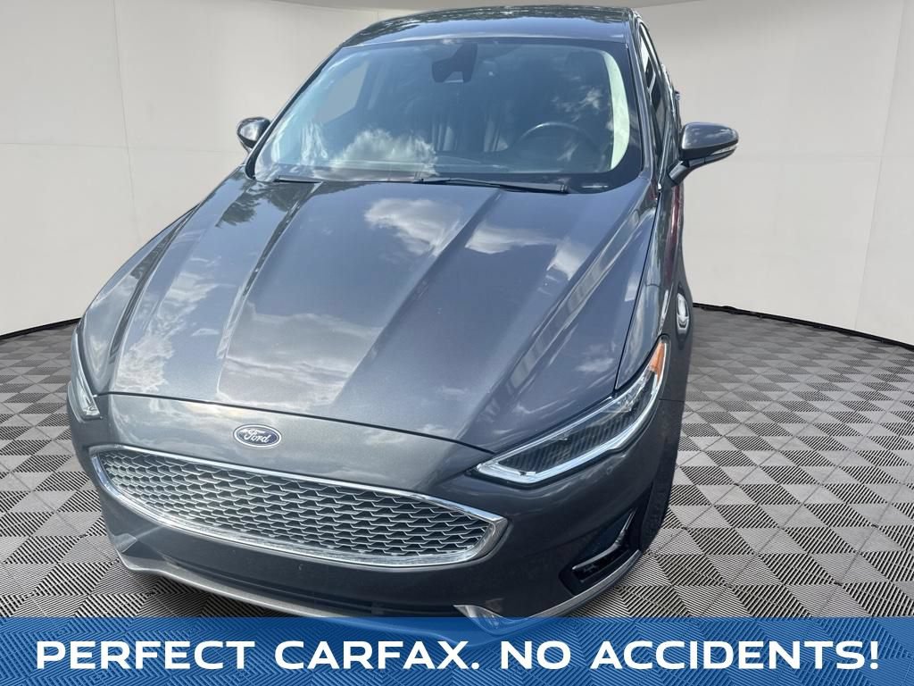 Used 2019 Ford Fusion Energi Titanium FWD image 3