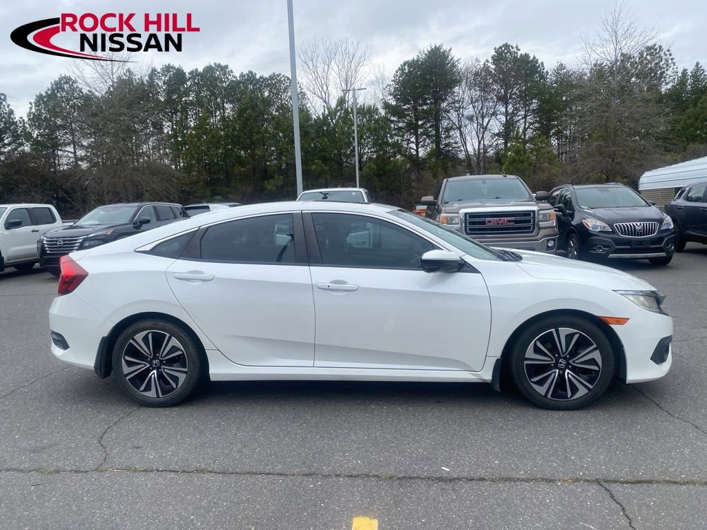 Used 2017 Honda Civic EX-T image 3