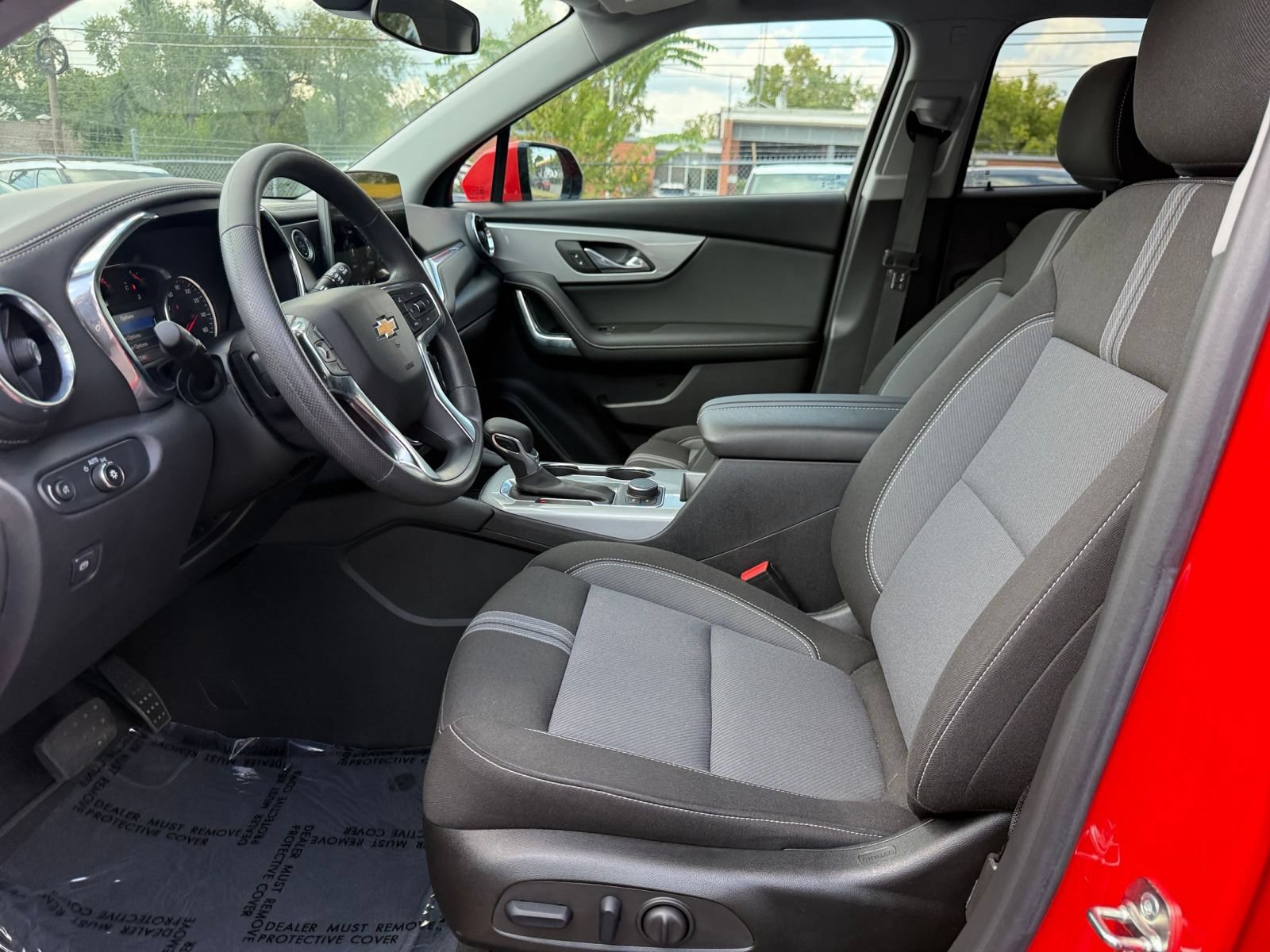 Used 2026 Chevrolet Blazer LT FWD image 27