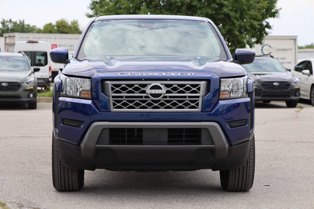 Used 2022 Nissan Frontier SV RWD image 5