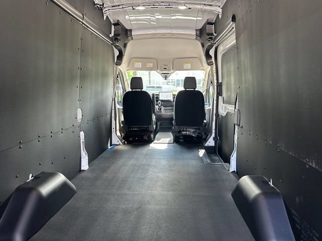 New 2026 Ford Transit 250 148 High Roof Extended w/ Load Area Protection Package RWD image 16