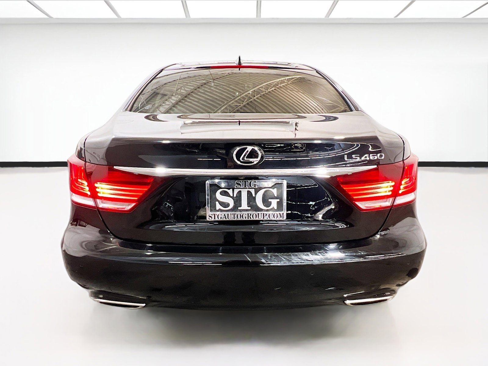 Used 2016 Lexus LS 460 w/ Comfort Package image 5