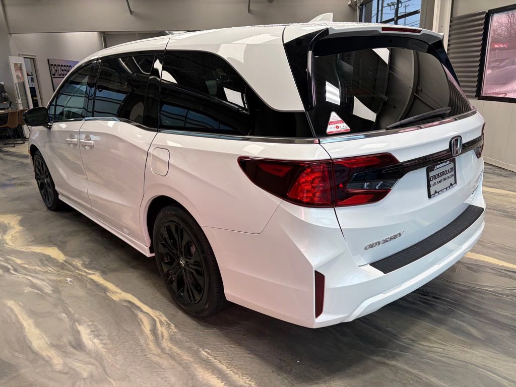 Used 2025 Honda Odyssey Sport-L image 37