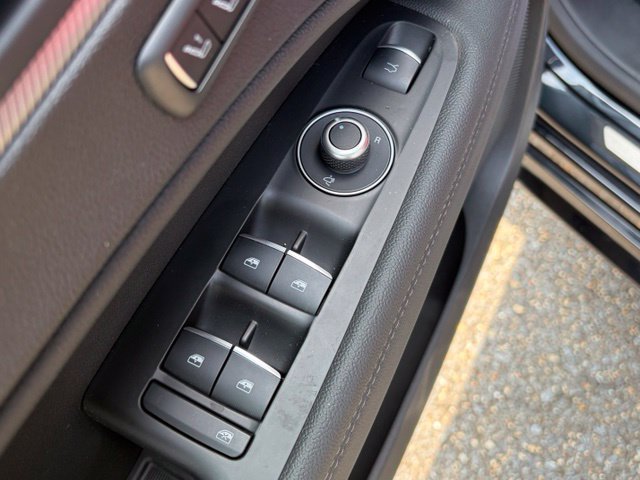 Used 2023 Alfa Romeo Stelvio Veloce AWD/4WD image 19