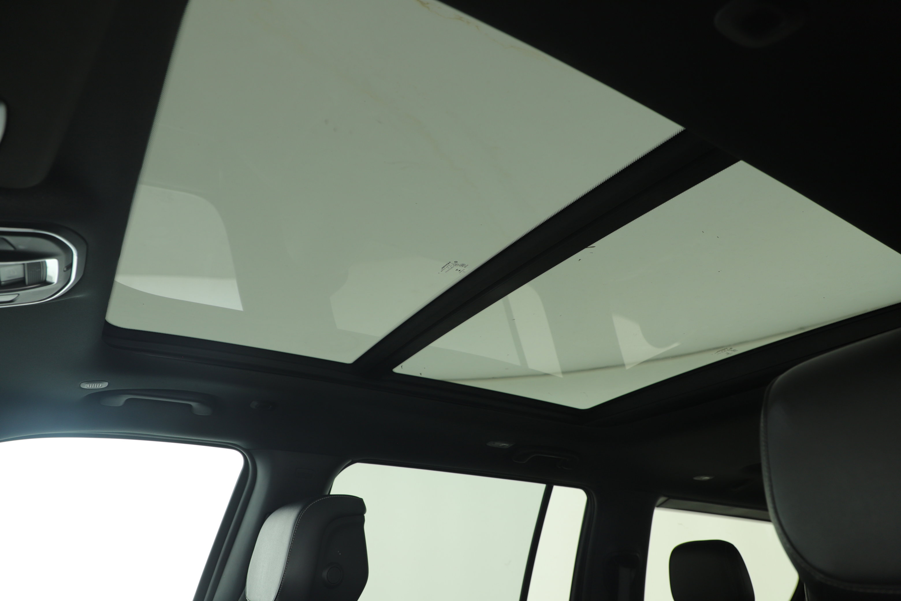 Used 2022 Jeep Wagoneer Series I w/ Premium Group I image 15