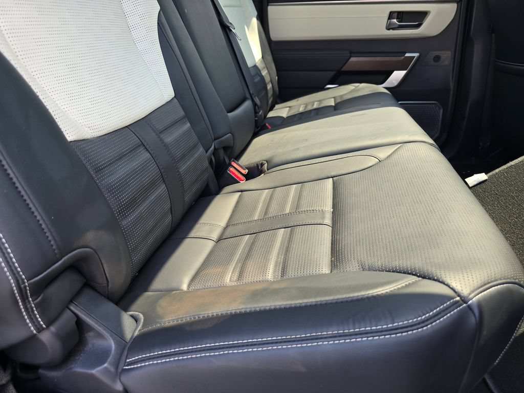 Used 2025 Toyota Tundra Capstone AWD/4WD image 16