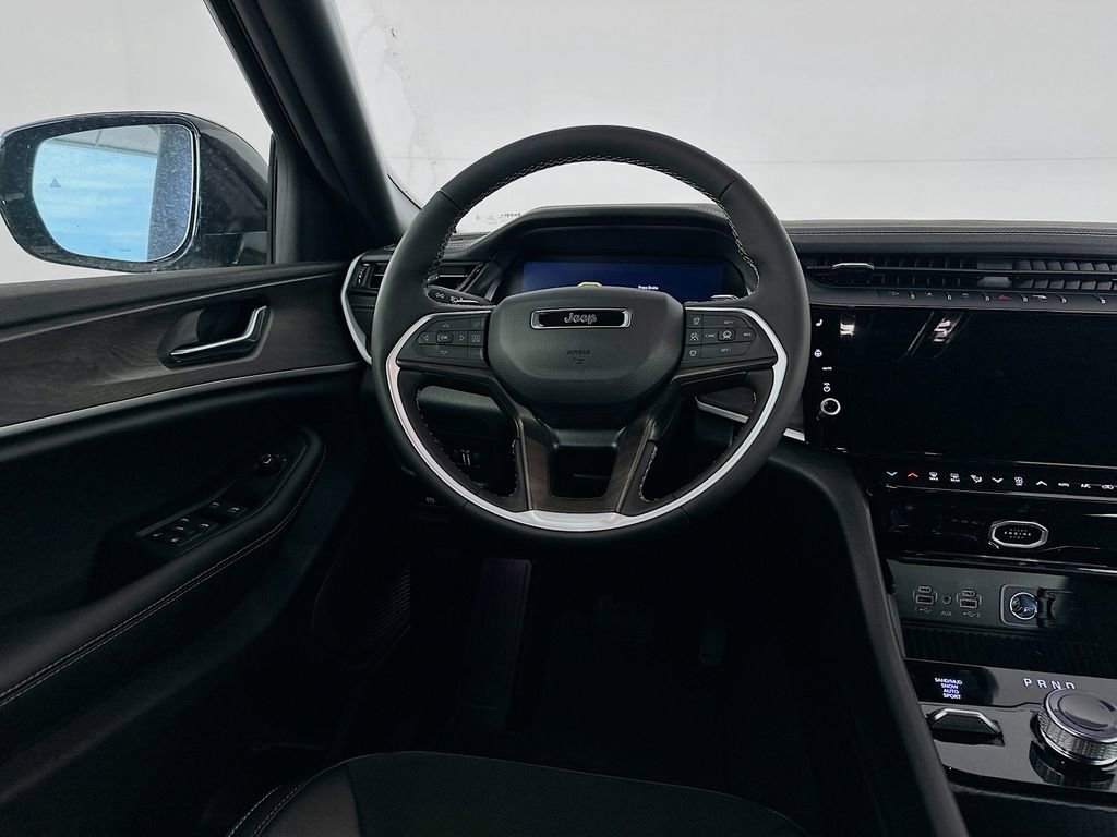 New 2026 Jeep Grand Cherokee L 4WD image 30