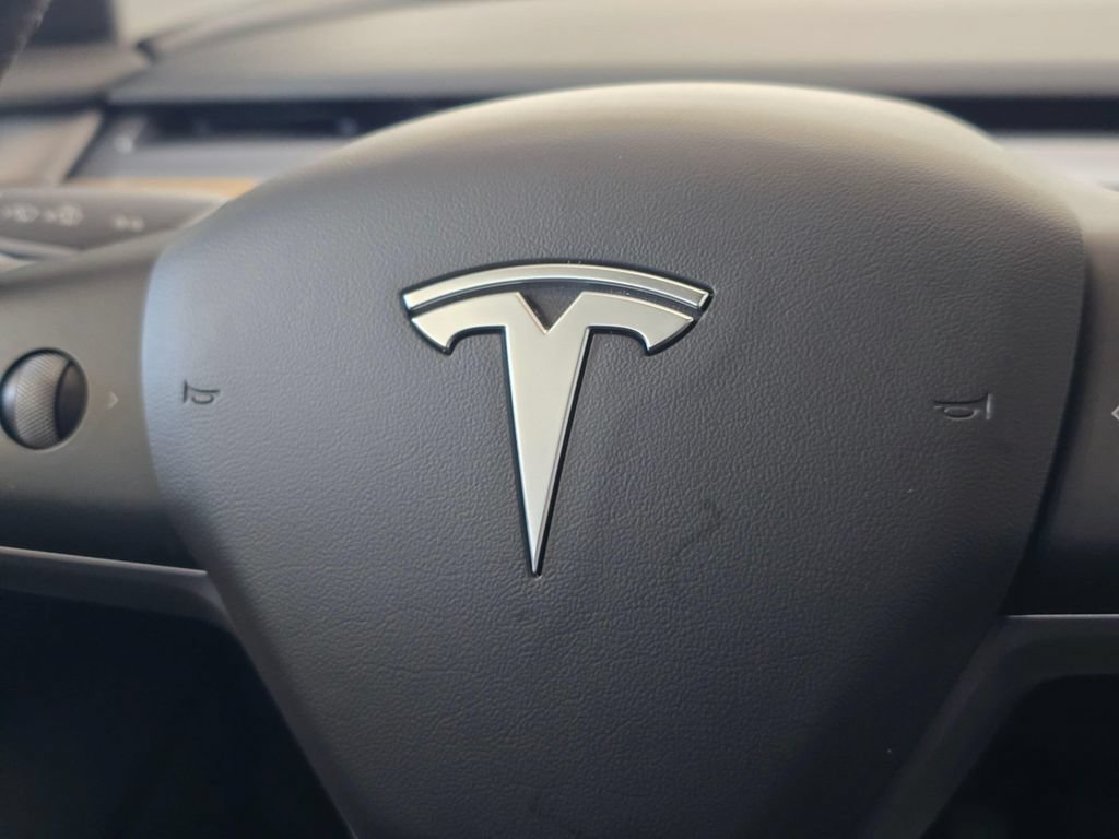 Used 2021 Tesla Model 3 Standard Range Plus RWD image 19