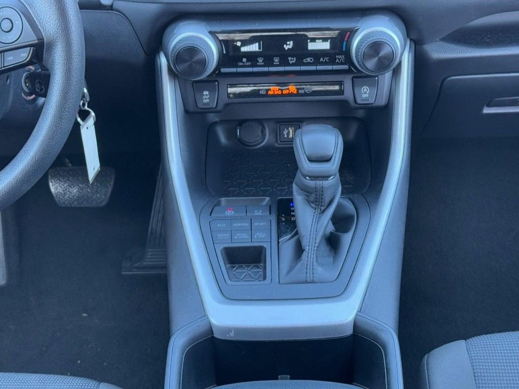 Certified 2025 Toyota RAV4 LE image 17