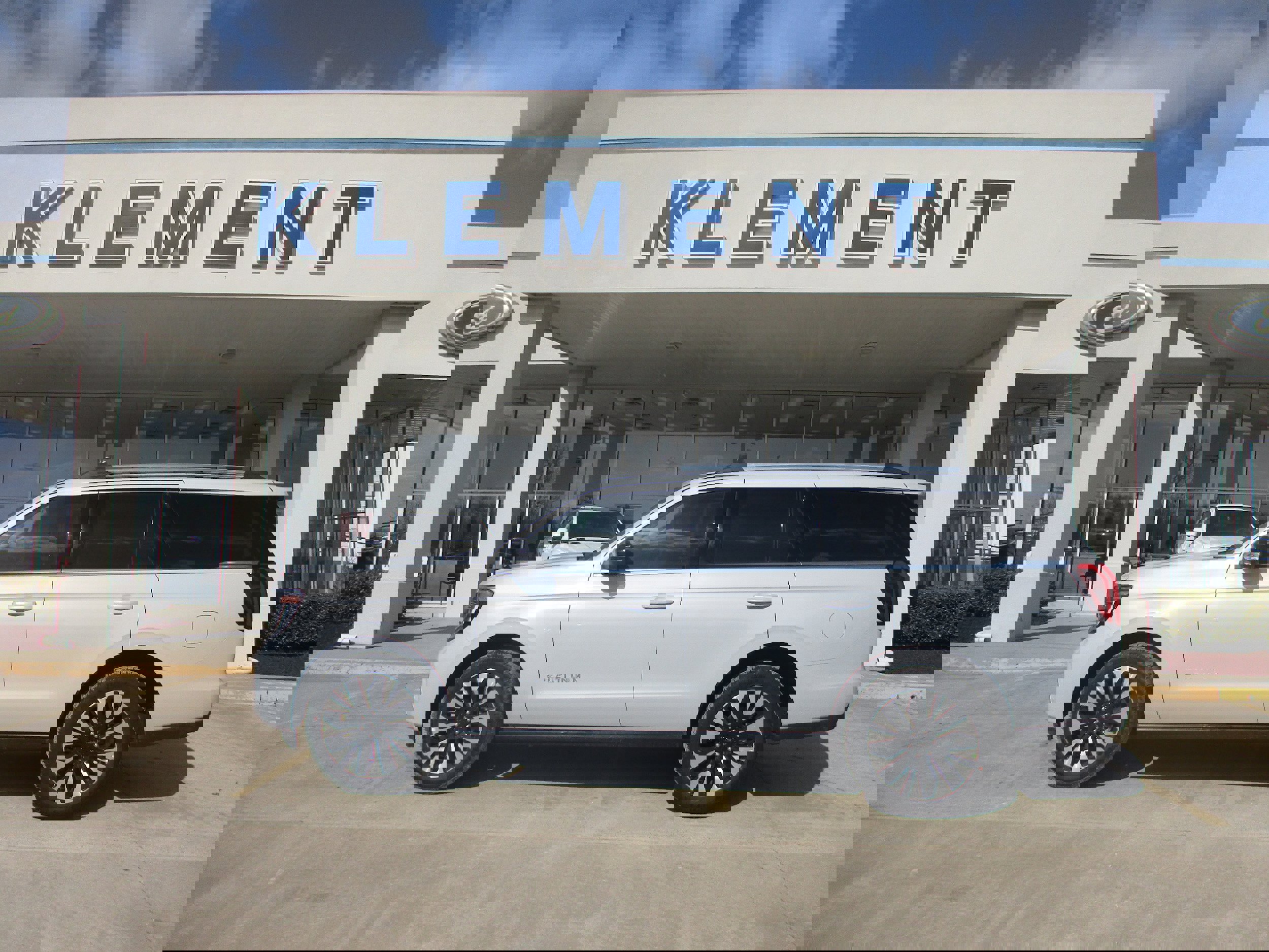 New 2026 Ford Expedition Platinum w/ Driver's Package