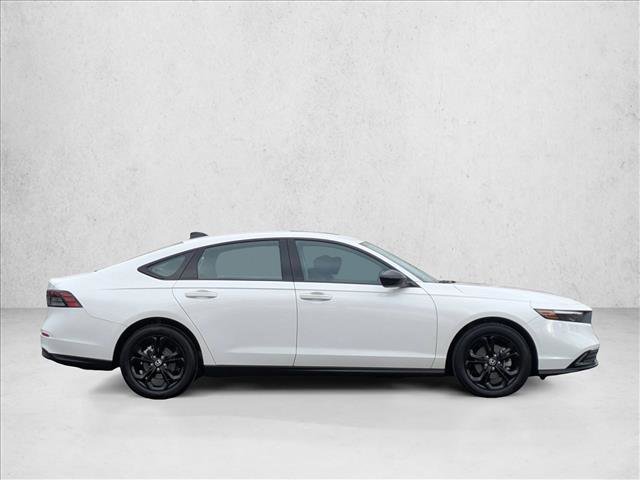 Certified 2025 Honda Accord SE image 4
