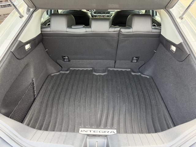 Used 2025 Acura Integra FWD image 17