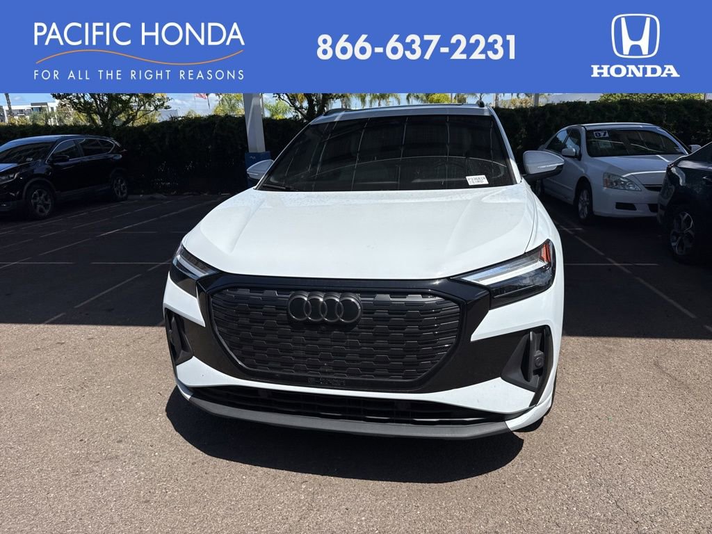 Used 2024 Audi Q4 e-tron Premium Plus image 1