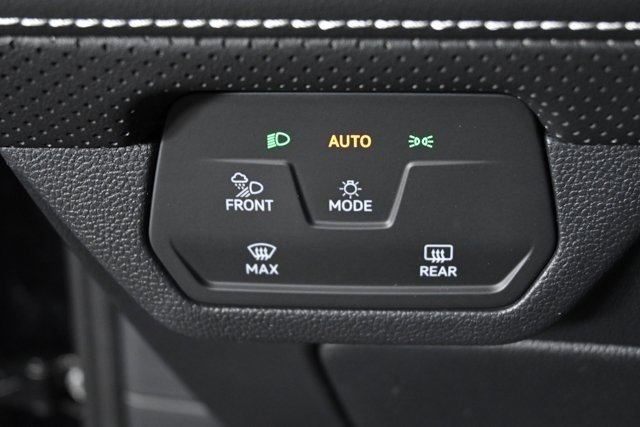 New 2026 Volkswagen Atlas SE image 19