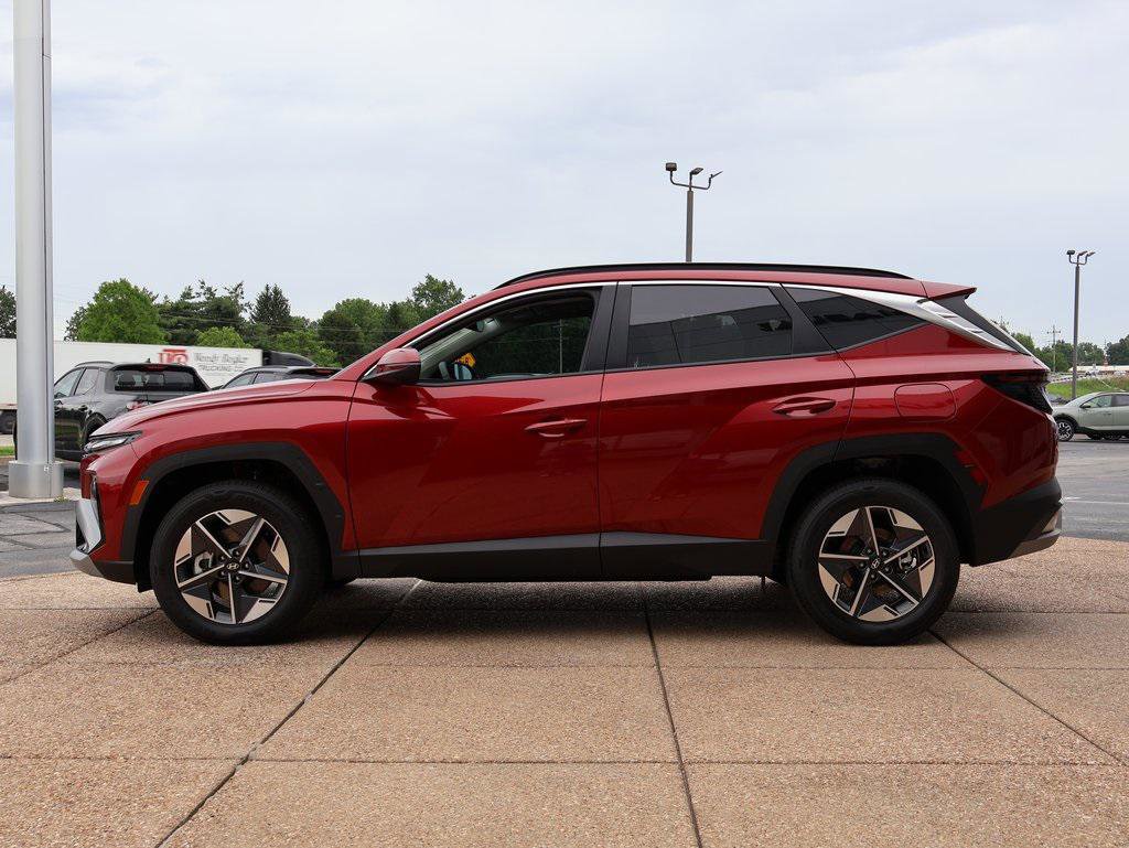 New 2025 Hyundai Tucson SEL image 3