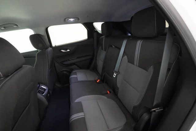 Used 2025 Chevrolet Blazer LT w/ Convenience Package image 17