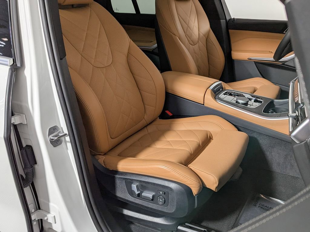 Used 2025 BMW X5 xDrive40i image 25