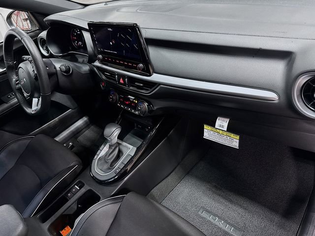 Used 2024 Kia Forte GT-Line w/ GT-Line Premium Package image 32