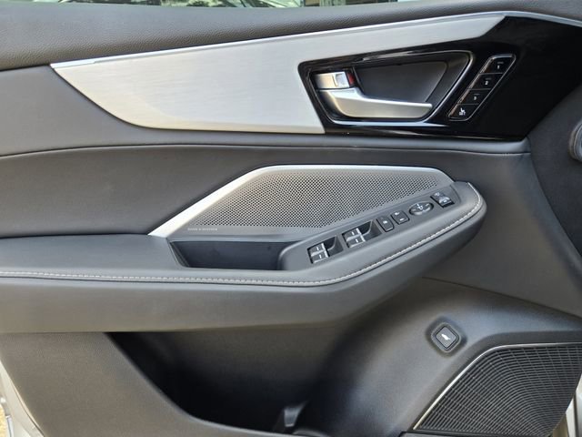 Certified 2025 Acura MDX FWD w/ Technology Package image 14