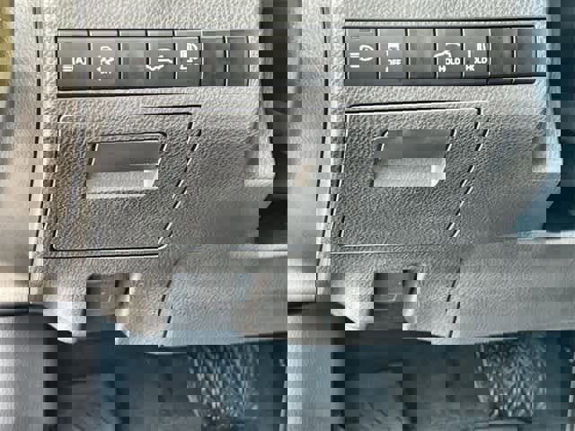 Used 2022 Toyota Camry XLE image 29