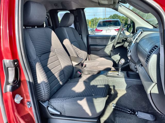 Used 2017 Nissan Frontier SV AWD/4WD image 24