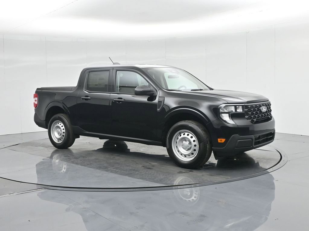 New 2025 Ford Maverick XL w/ Equipment Group 102A image 22