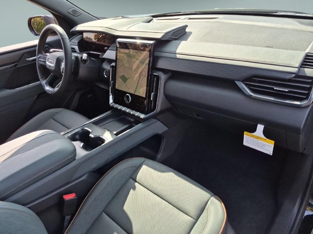 New 2026 GMC Acadia AT4 AWD/4WD image 30