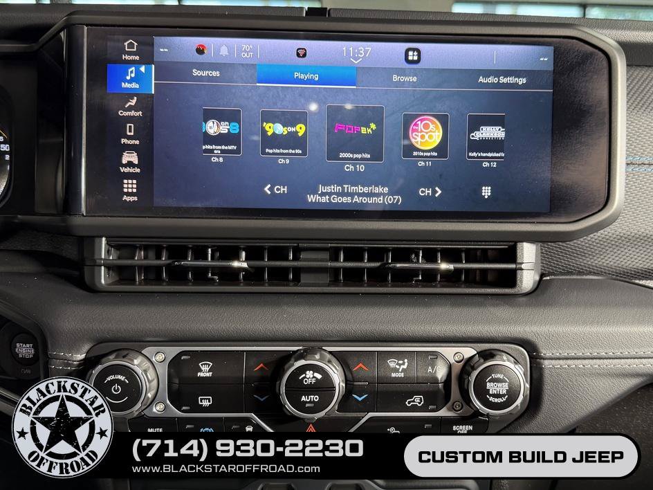Used 2024 Jeep Wrangler Unlimited Rubicon 4xe AWD/4WD image 23