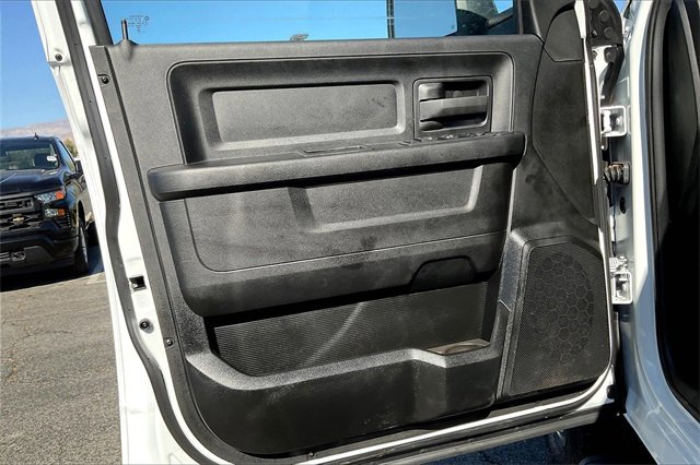 Used 2024 RAM 3500 Tradesman w/ Chrome Appearance Group image 22