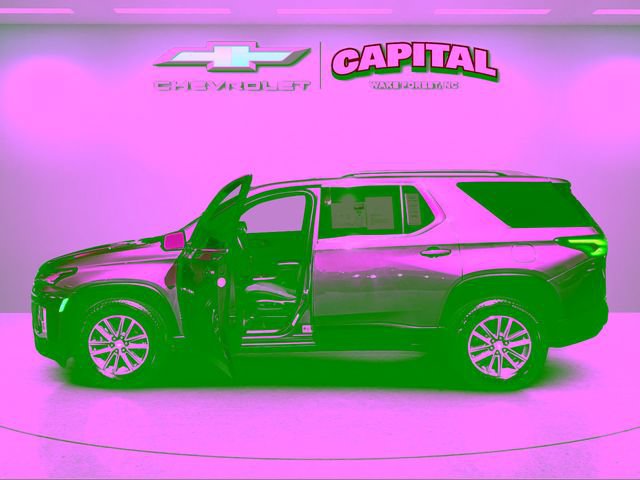 Used 2023 Chevrolet Traverse LT AWD/4WD image 9
