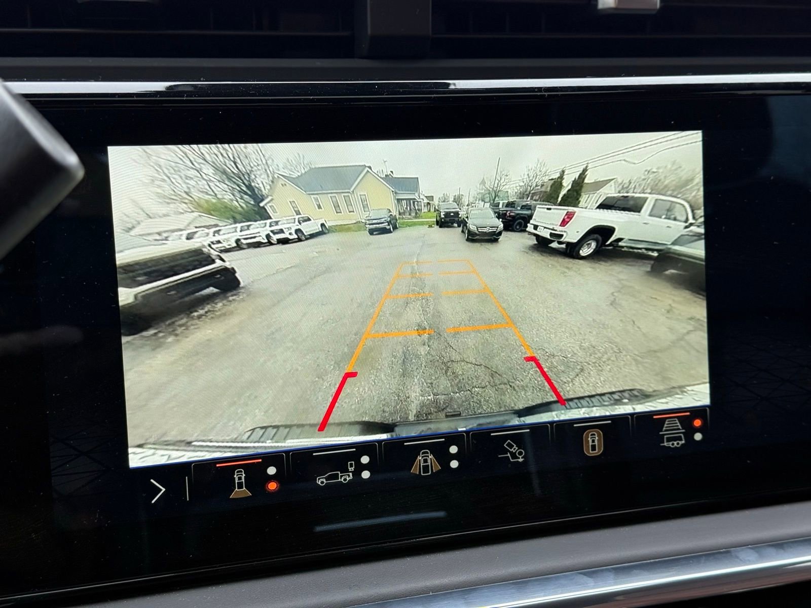 Used 2024 GMC Sierra 3500 Denali Ultimate image 30