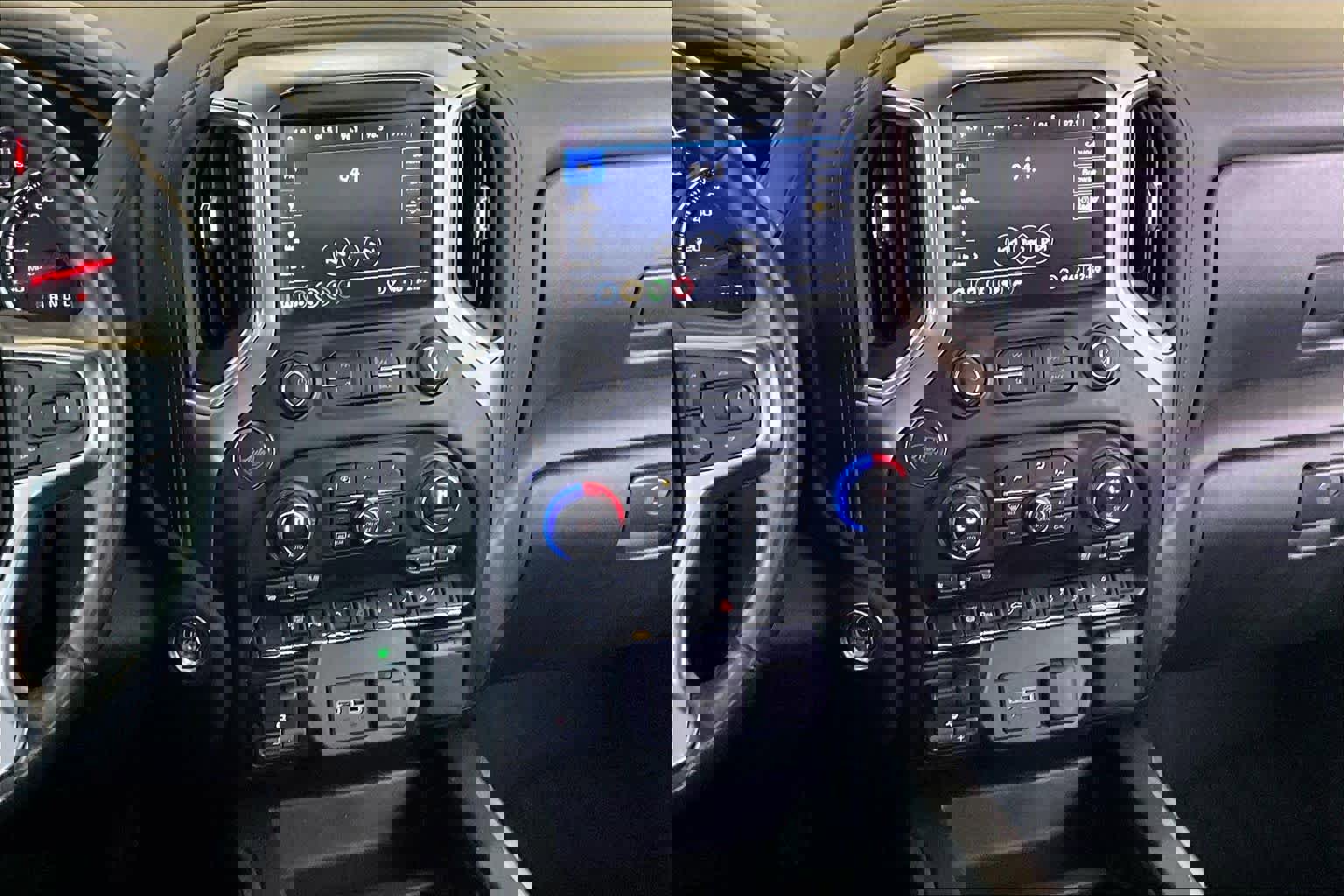 Used 2021 Chevrolet Silverado 2500 LTZ w/ LTZ Plus Package image 6