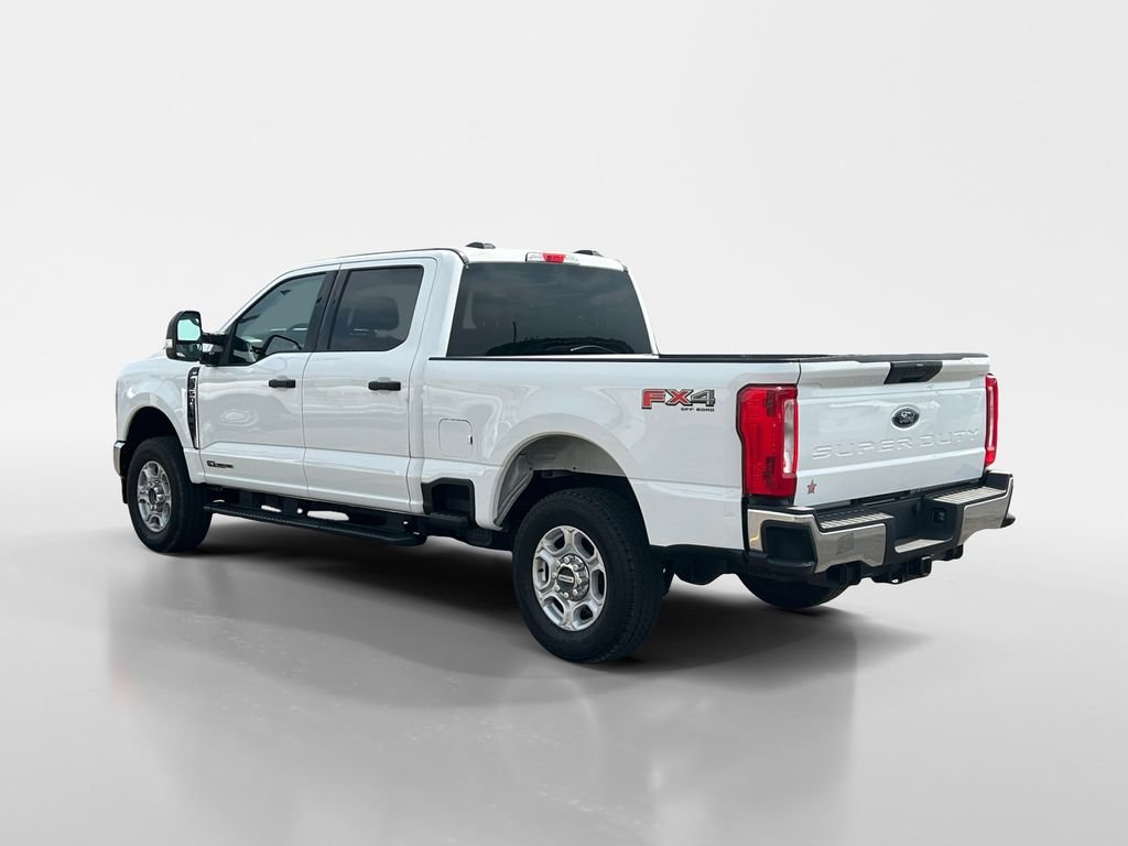 Used 2025 Ford F250 XLT w/ FX4 Off-Road Package AWD/4WD image 3