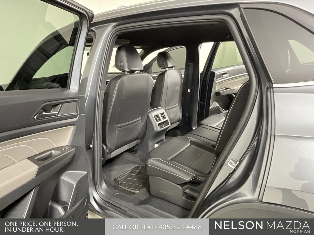 Used 2023 Volkswagen Atlas Cross Sport SE image 12